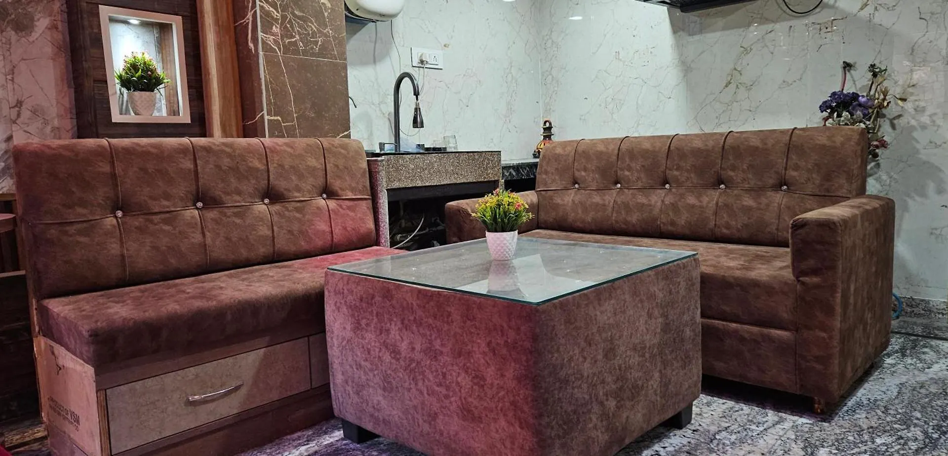 Apartment Varanasi Homestay India